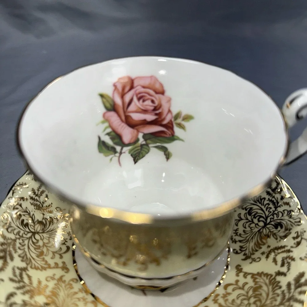 Paragon Tea Cup Saucer Floating Cabbage Rose Citron Yellow Gold Filigree A2645‎